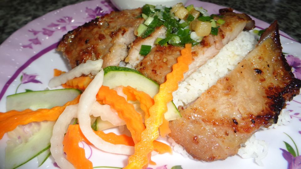 Midnight Street Food Tour In Saigon By Motorbike - Key Things That Make This Midnight Ride Worth It