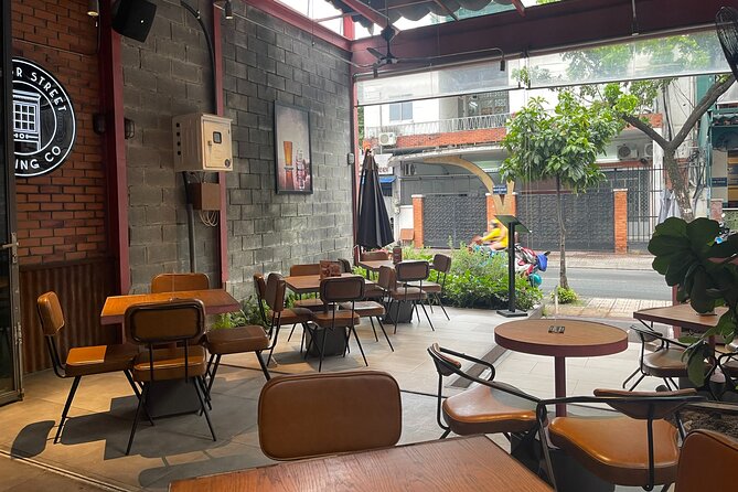 Private Craft Beer and Sightseeing Adventure Tour on Scooter in Ho Chi Minh City - Stop 3: Pasteur Street Brewing Co craft beer hour