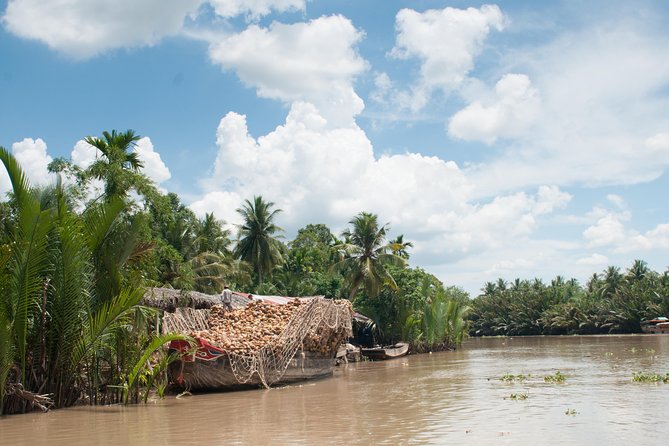 Private Cu Chi Tunnels & Mekong Delta 1 Day Tour - Lunch along the way: included, but watch the drinks