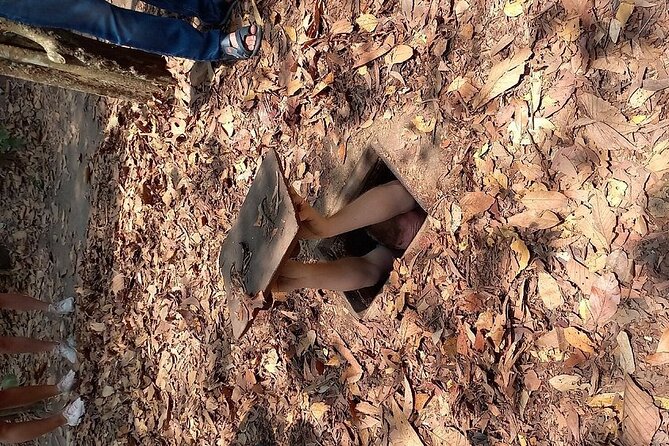 Private Cu Chi Tunnels Tour Half Day - Entering the Underground: Crawling Through Wartime Engineering