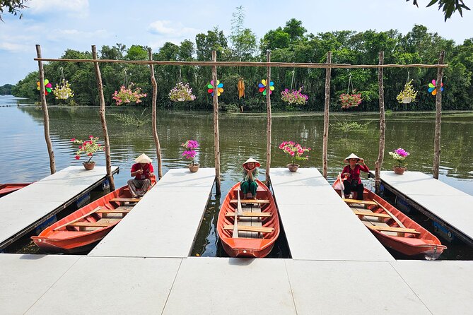 Private Full Day Mekong Delta Tour to Dong Thap Muoi Wetlands - Guides that keep the pace fun: Haha, Hun, Lily, and Vincent