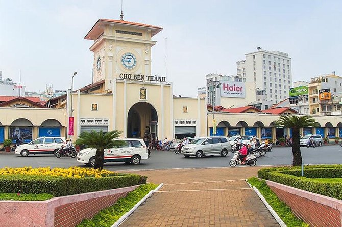 Private Ho Chi Minh City Tour - Notre Dame Cathedral and the French Government Quarter Feel