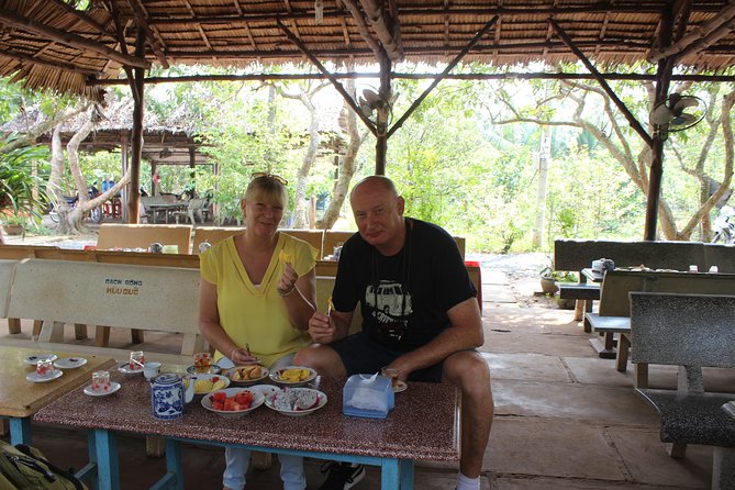 Private Mekong Delta 1 day - Mangrove Creeks by Row Boat: Shady Water, Slow Listening