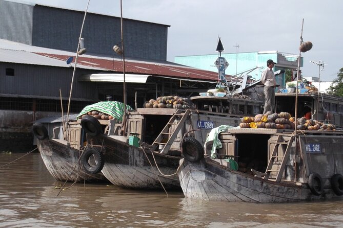 Private Mekong Delta Less Tourist - Coconut Island Tour - The floating-market style cruise: what you should expect