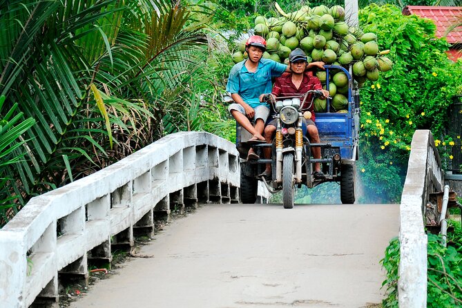 Private Mekong Delta & My Tho Full-Day Guided Tour - Bến Tre coconut candy and xe loi countryside rides
