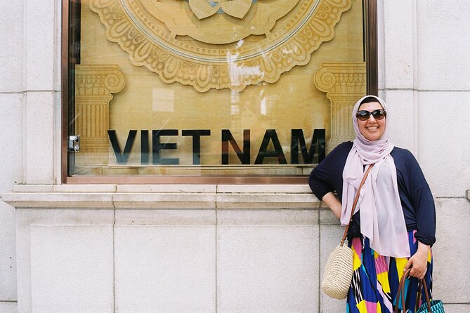 Private Photography Tour & Ho Chi Minh City Exploration By Local - Where you start: Ben Thanh Market and the District 1 vibe