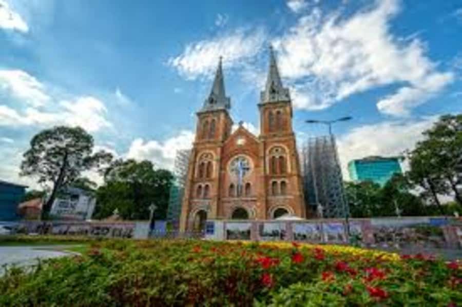 Private Saigon Highlights Tour by Car – Flexible Half Day - Price and what you actually get for $65