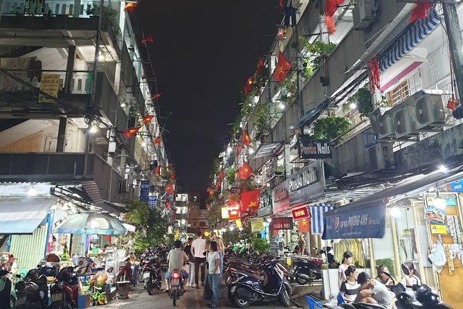 Private sight-seeing motorbike tour with local expert/student in HCMC - Price and Logistics: What $23 Buys You in Real Terms