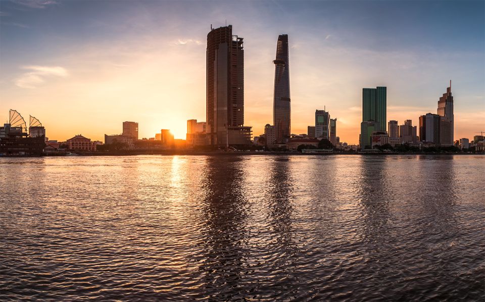 Romantic Sunset Cruise by Speedboat - Mieu Noi floating temple on the Vam Thuat River