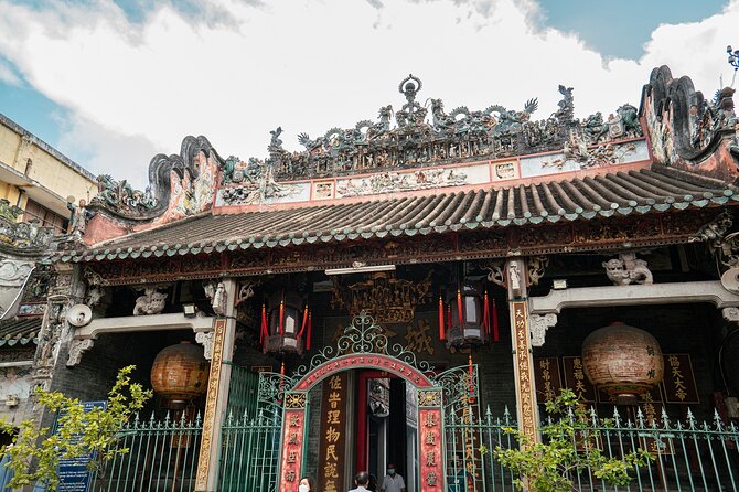 Sai Gon City Full Day Tour - Ben Dinh Tunnels: the briefing that makes the tunnels click