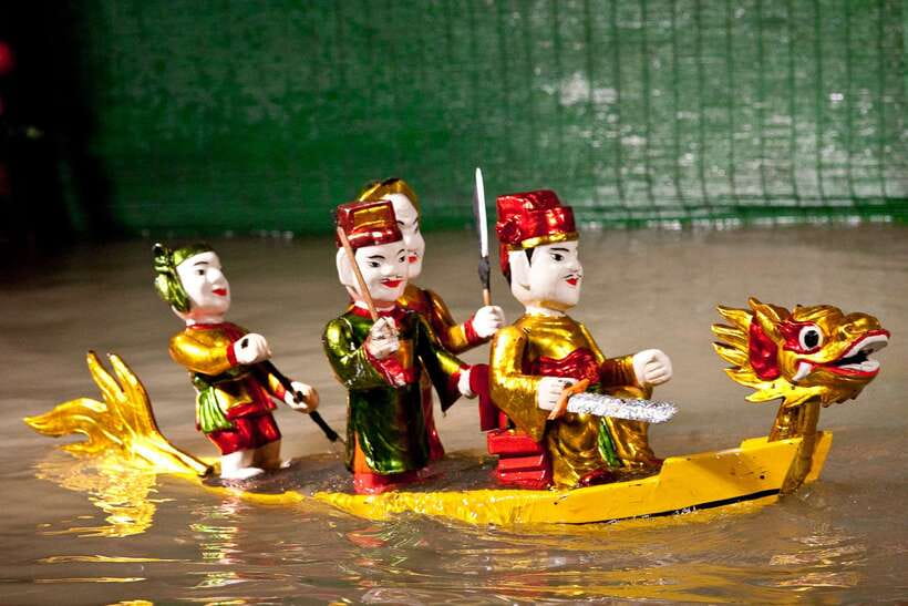 Saigon by Night: Traditional Dinner Cruise - Practical tips to enjoy it more (and not stress about the small stuff)