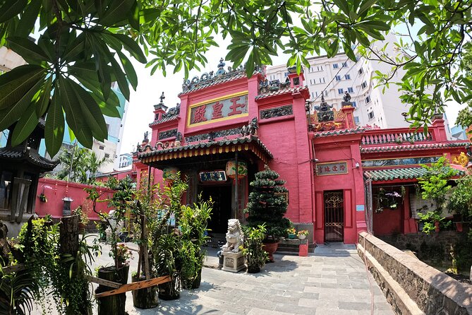 Saigon City Sights & War Remnant Museum on Scooter - Key things to know before you go