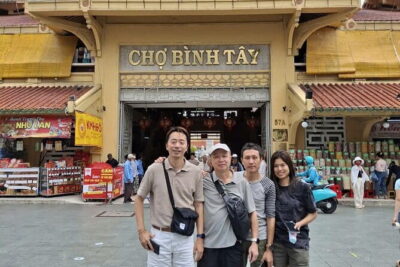 Small Group Ho Chi Minh City Half Day Sightseeing Tour - Reunification Palace: Stepping Into the End of an Era