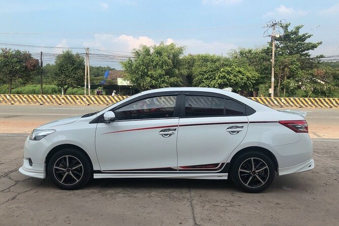 (TOP) Private car: Ho Chi Minh Airport (SGN) from/to HCM center - Price and value: what you’re really paying for