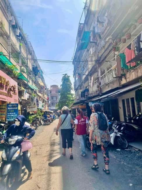 Top Saigon Unique Street Food On Scooter w/ Locals - Tastings Options: Base 7 vs 9 vs 12+ (Choose Your Pace)