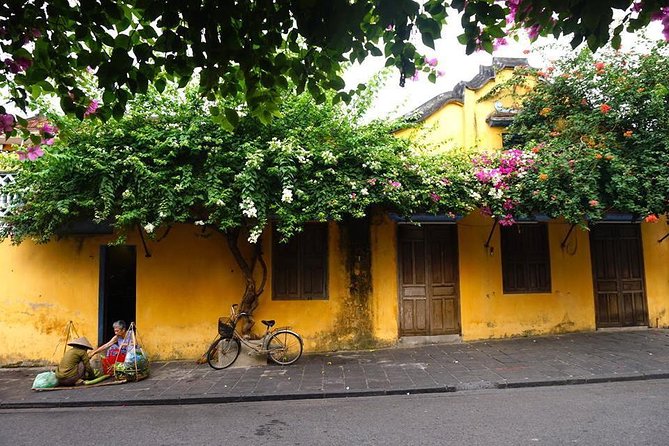 Vietnam Tour from the South to the North in 10 Days 9 Nights - Mekong Delta in Ben Tre: river life with real daily rhythm