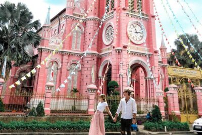 ️ Ho Chi Minh City Instagram Tour: Hidden Gems (Private & All-Inclusive) - Saigon’s Signature Buildings: Notre-Dame, Post Office, and the Pink Church